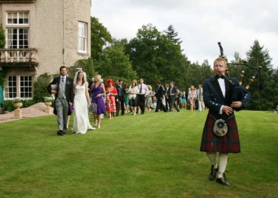 wedding piper.jpg